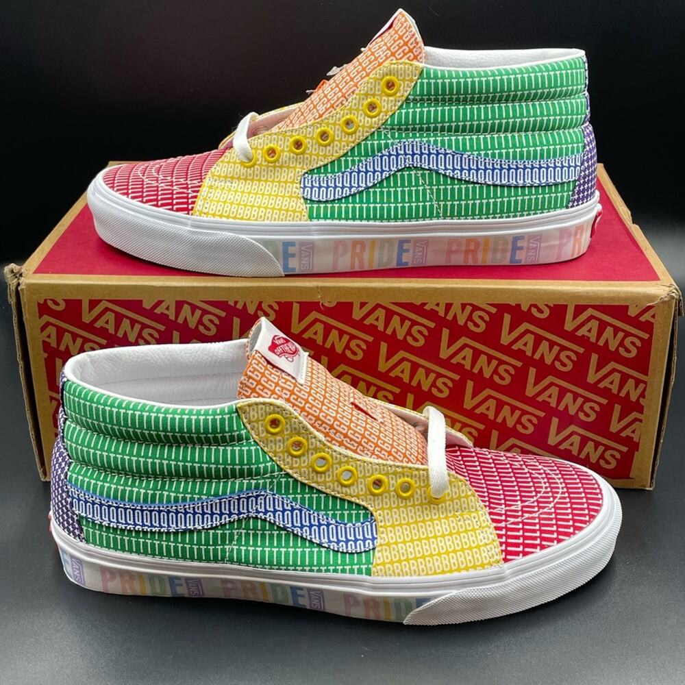 Vans Off The Wall Sk8 Mid ‘Pride’ Men’s Sz 10 Brand New!